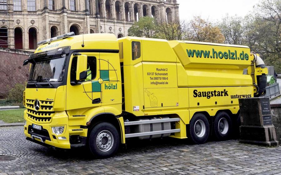 Mercedes-Benz Arocs 3253 L vacuumcleaner RSP Giant XXL '2017